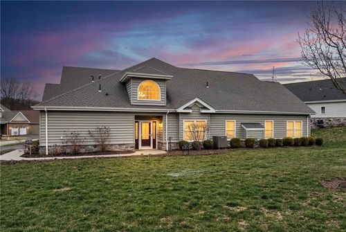 190 Washington Way, Pittsburgh, PA, 15237-1089 | Card Image
