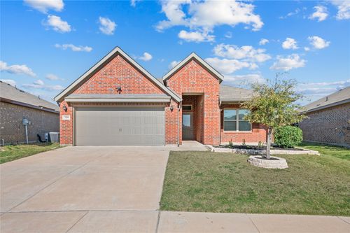 3204 Montego Bay Ln, Fort Worth, TX, 76123-2660 | Card Image