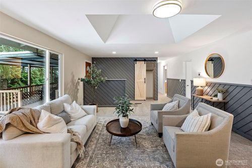 3725 107th St Nw, Gig Harbor, WA, 98332-8994 | Card Image