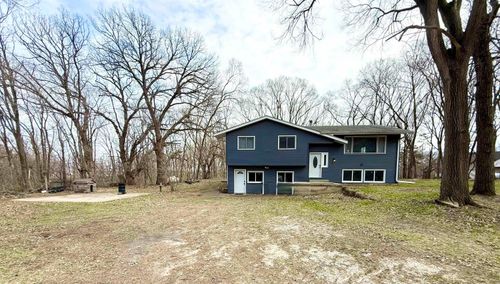 10615 W Cedar Wapsie Rd, Cedar Falls, IA, 50613-9498 | Card Image