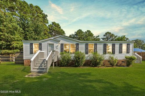 5849 Burgaw Hwy, Maple Hill, NC, 28454-8689 | Card Image
