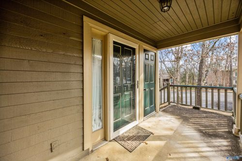 2080-2080 Woodlawn Dr Sw, Huntsville, AL, 35802-4443 | Card Image