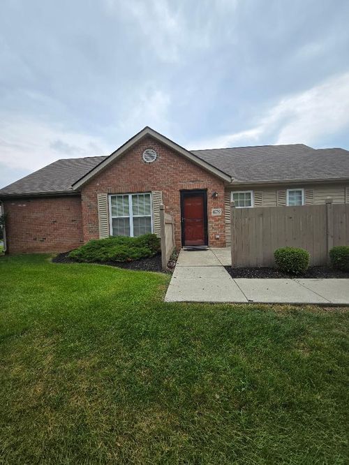 3-4279 Cobbleton Grove Cir, Canal Winchester, OH, 43110-7025 | Card Image