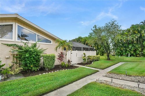 5758 Golden Eagle Cir, Palm Beach Gardens, FL, 33418-1505 | Card Image