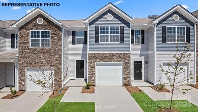 Interior townhome | Image 1