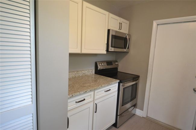 6985 Merrick Ln, House other with 2 bedrooms, 1 bathrooms and null parking in Spring Hill FL | Image 5
