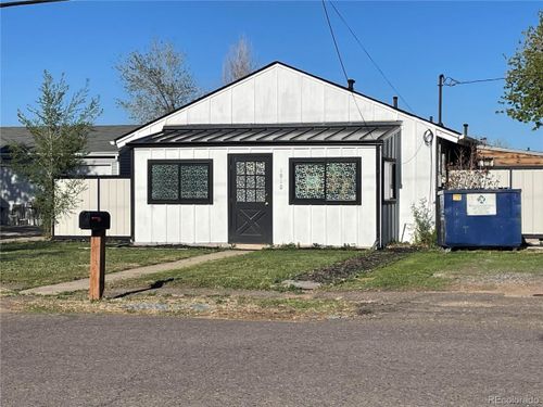 1910 Altura Blvd, Aurora, CO, 80011-4407 | Card Image