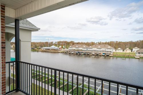 12389 River Highlands Dr, Saint Amant, LA, 70774-5000 | Card Image