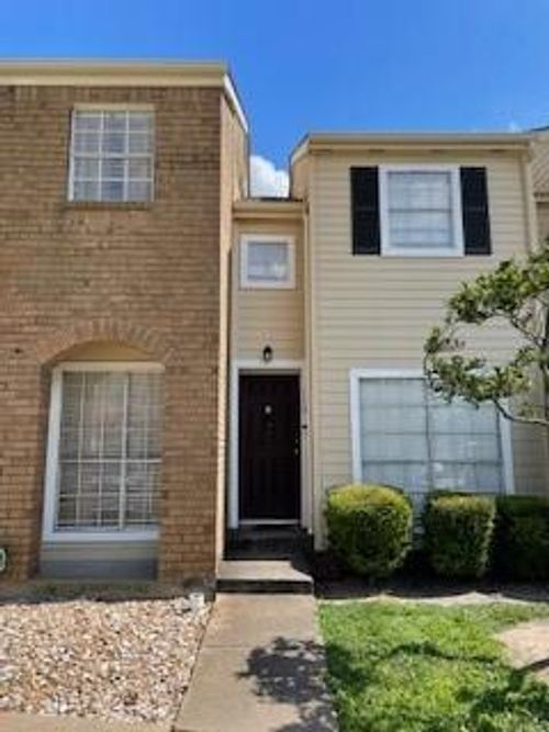 apt-110-2002 Gentryside Dr, Houston, TX, 77077-3653 | Card Image