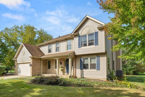 2780 Carriage Way, Aurora, IL, 60504-5288 | Card Image