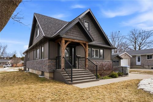 475 Campbell St W, Listowel, ON, N4W1J2 | Card Image