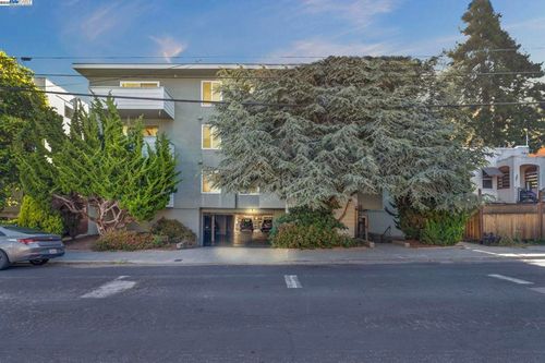 304-415 Cornell Ave, Albany, CA, 94706-1262 | Card Image