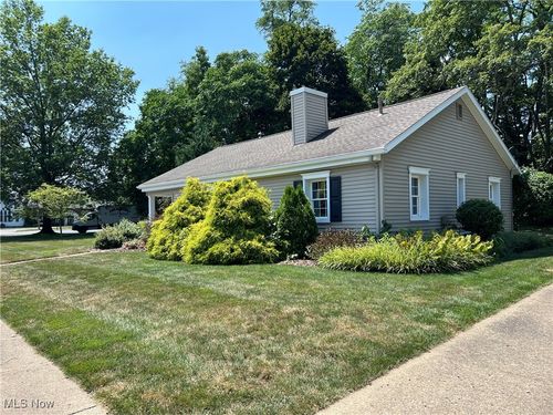 640 N Wooster Ave, Strasburg, OH, 44680-1054 | Card Image