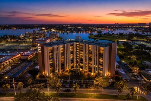 102-10355 Paradise Blvd, TREASURE ISLAND, FL, 33706-3130 | Card Image