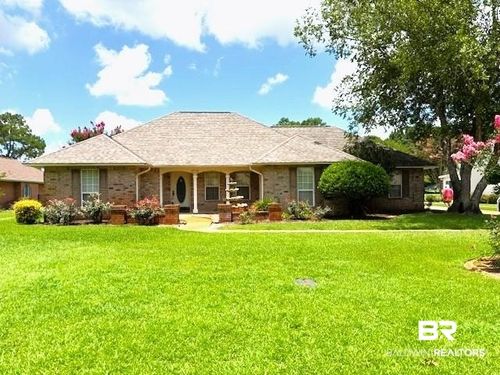 9375 Clubhouse Dr, Foley, AL, 36535-9323 | Card Image