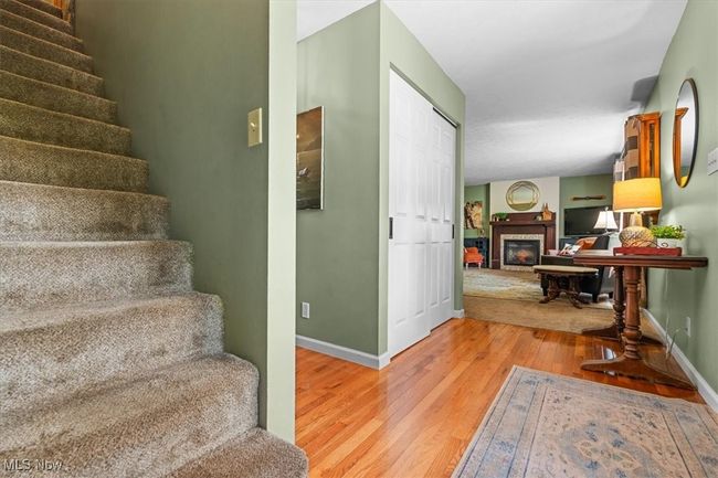 Entry/Foyer | Image 4