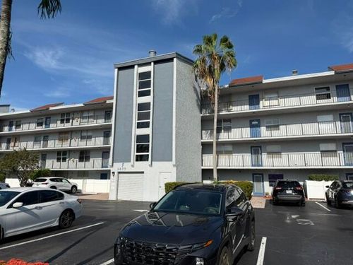 4040-6675 S Oriole Boulevard, Delray Beach, FL, 33446 | Card Image