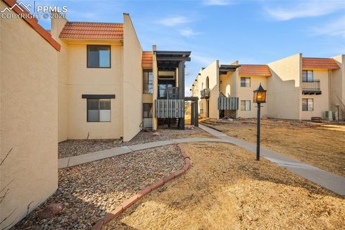 apt-d-1010 Fontmore Rd, Colorado Springs, CO, 80904-1609 | Card Image