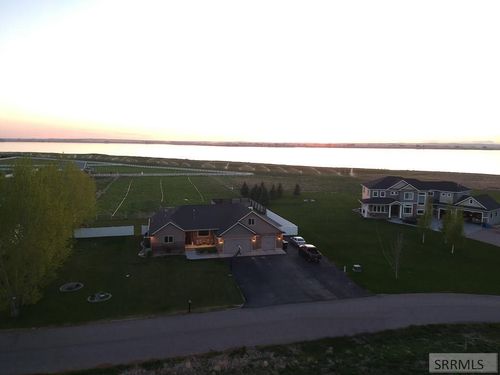 2513 South Bay Place, American Falls, ID, 83211 | Card Image
