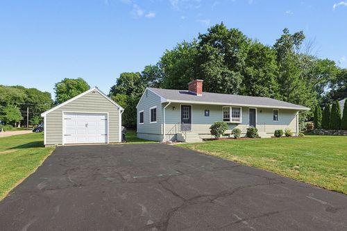 6 Young Ave, North Attleboro, MA, 02760-4005 | Card Image