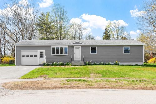 74 Suzanne Dr, Portsmouth, NH, 03801-5956 | Card Image