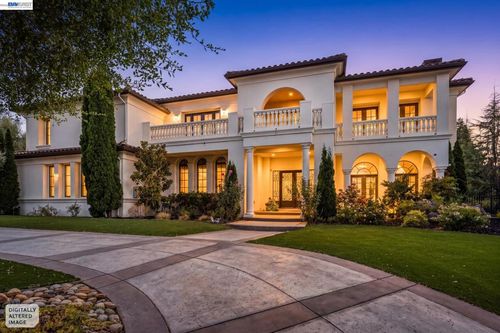 3757 Selvante St, Pleasanton, CA, 94566-2207 | Card Image