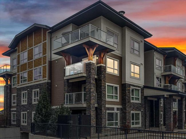 1301 - 240 Skyview Ranch Road Ne, Home with 2 bedrooms, 2 bathrooms and 2 parking in Calgary AB | Image 3