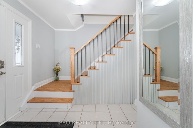 3050 Lenester Dr, House other with 6 bedrooms, 3 bathrooms and 3 parking in Mississauga ON | Image 19