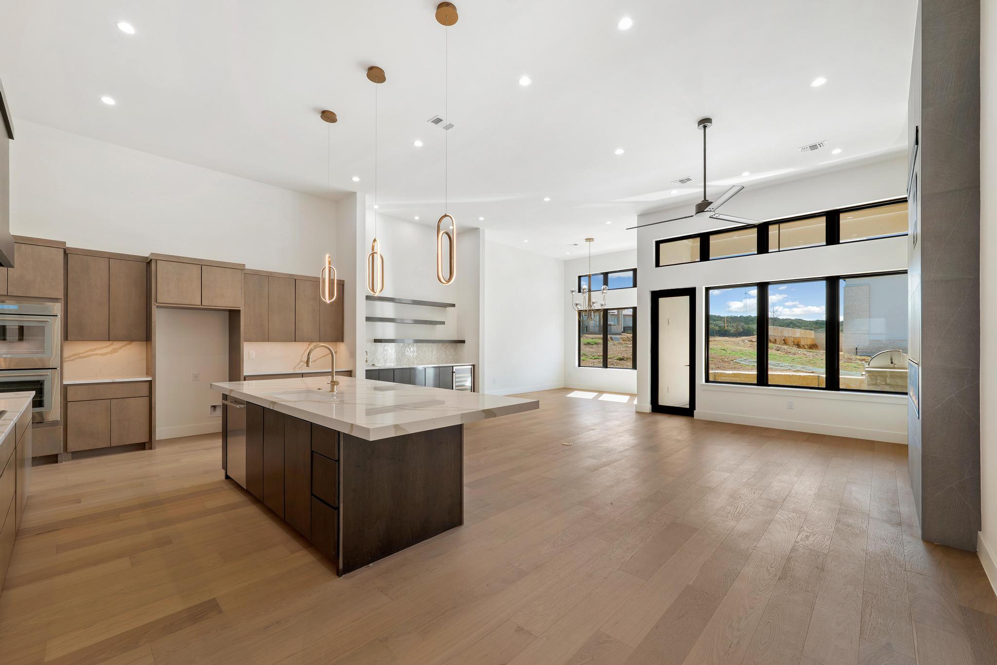 Residential in Horseshoe Bay 3