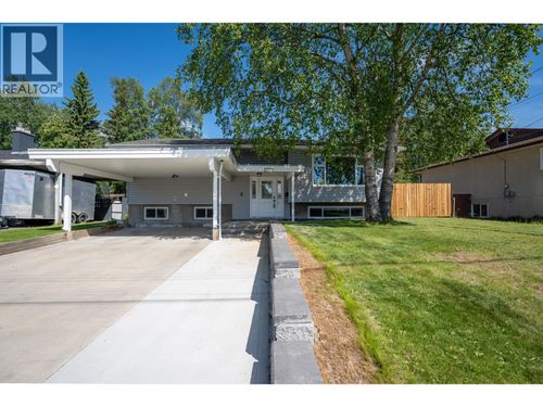 2818 Lonsdale St, Prince George, BC, V2L4X9 | Card Image