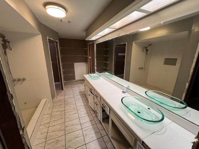 17506 Rustington Dr, House other with 4 bedrooms, 3 bathrooms and 2 parking in Spring TX | Image 12