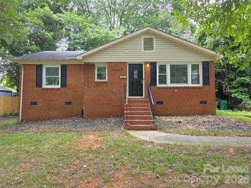 4426 Holbrook Dr, Charlotte, NC, 28205-6637 | Card Image