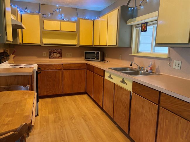All new appliances in the kitchen | Image 19
