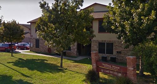 513 N Pecan Creek Trl, Valley View, TX, 76272-9591 | Card Image