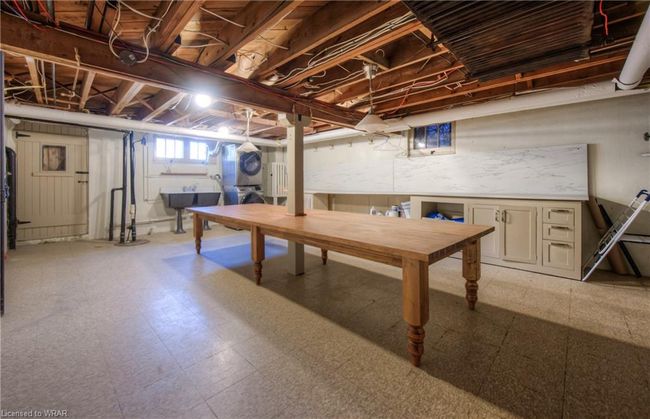 518 Bridgeport Rd E, House other with 6 bedrooms, 3 bathrooms and 22 parking in Kitchener ON | Image 45