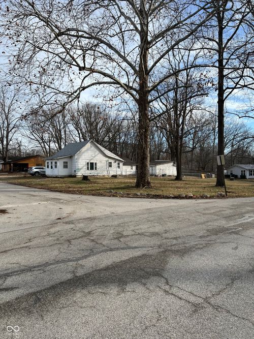 101 Applewood Dr, Rockville, IN, 47872-1331 | Card Image