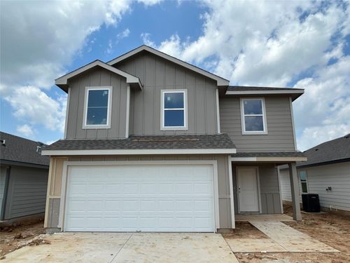 121 Mullins Dr, Rockdale, TX, 76567-2290 | Card Image
