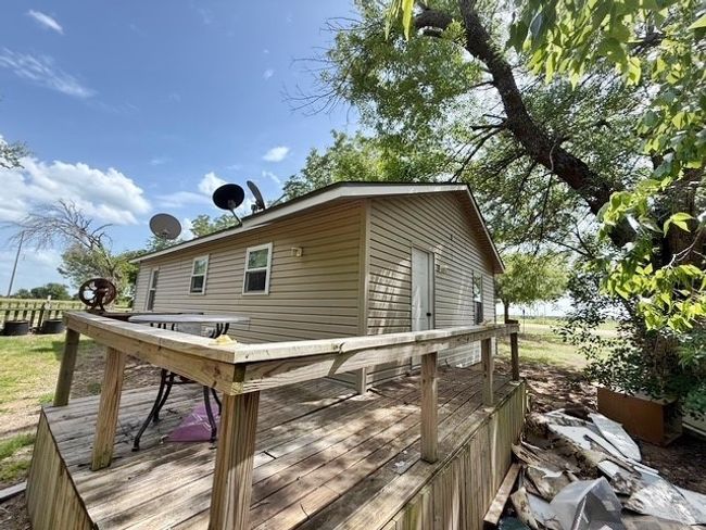 1921 Mckamie Rd, House other with 2 bedrooms, 1 bathrooms and null parking in Mcgregor TX | Image 6