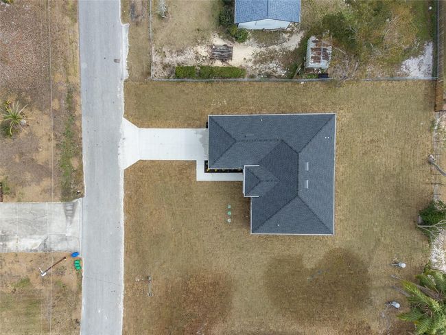 27 Palmetto Dr, House other with 3 bedrooms, 2 bathrooms and null parking in DEBARY FL | Image 4