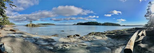 4 Hyham Rd, Gabriola Island, BC, V0R1X7 | Card Image