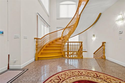 8064 Surrey Pl, Jamaica, NY, 11432-1454 | Card Image