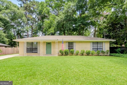 1348 Whitfield Park Dr, Savannah, GA, 31406-8217 | Card Image