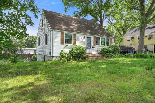 6 Arlington Street, Norwalk, CT, 06850 | Card Image