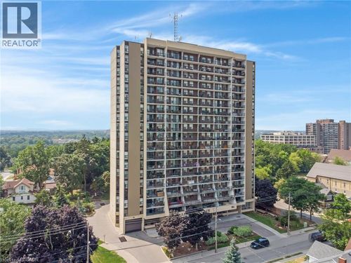 503-81 Church St, Kitchener, ON, N2G4M1 | Card Image