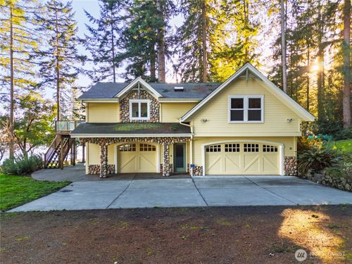 453 Jackrabbit Ln, Oak Harbor, WA, 98277-7700 | Card Image