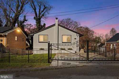 605 Elfin Ave, CAPITOL HEIGHTS, MD, 20743-2830 | Card Image