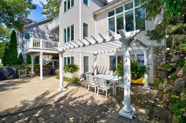 12224 Mantawauka Dr, House other with 4 bedrooms, 4 bathrooms and null parking in Fenton MI | Image 6