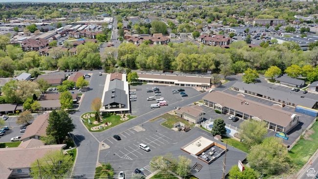 Bird's eye view featuring a residential view | Image 17