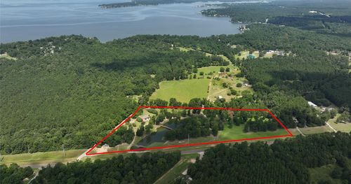 202 Jack White Rd, Livingston, TX, 77351-8190 | Card Image