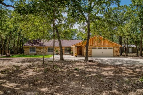 5504 Hillside Ln, Brenham, TX, 77833-6812 | Card Image